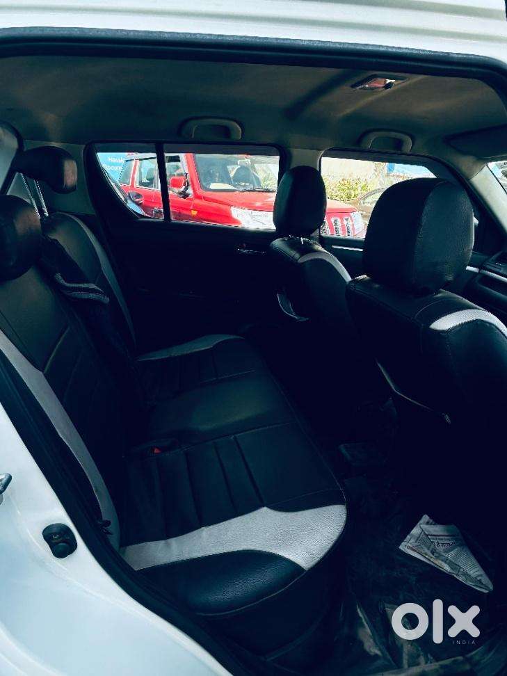 Maruti Suzuki Swift Vxi + Manual, 2016, Petrol