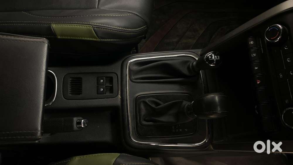 Mahindra Thar Lx 4-str Hard Top At, 2021, Petrol