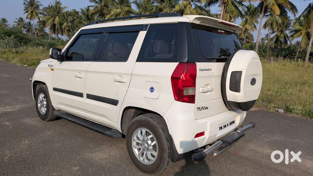 Mahindra Tuv 300 T8, 2016, Diesel