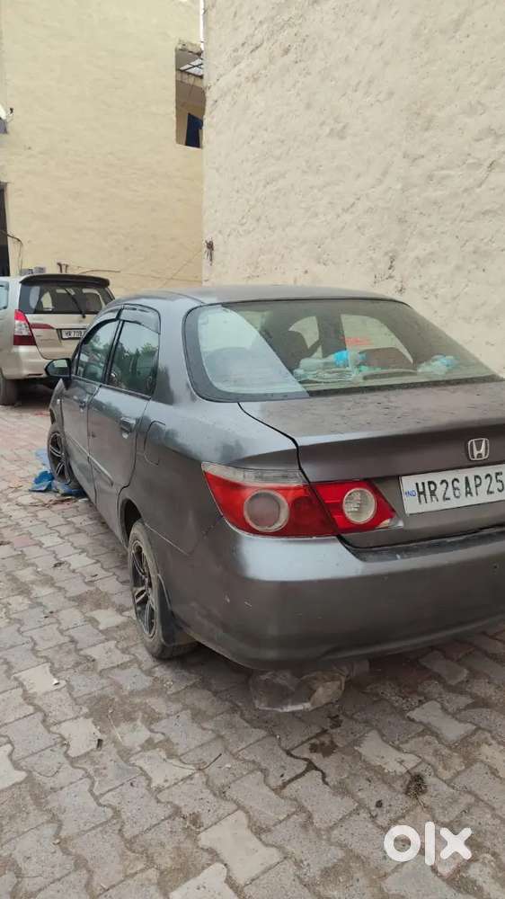 Honda City 2007 Petrol+cng  Rc Valid 2028
 Price: ₹1,75,000.