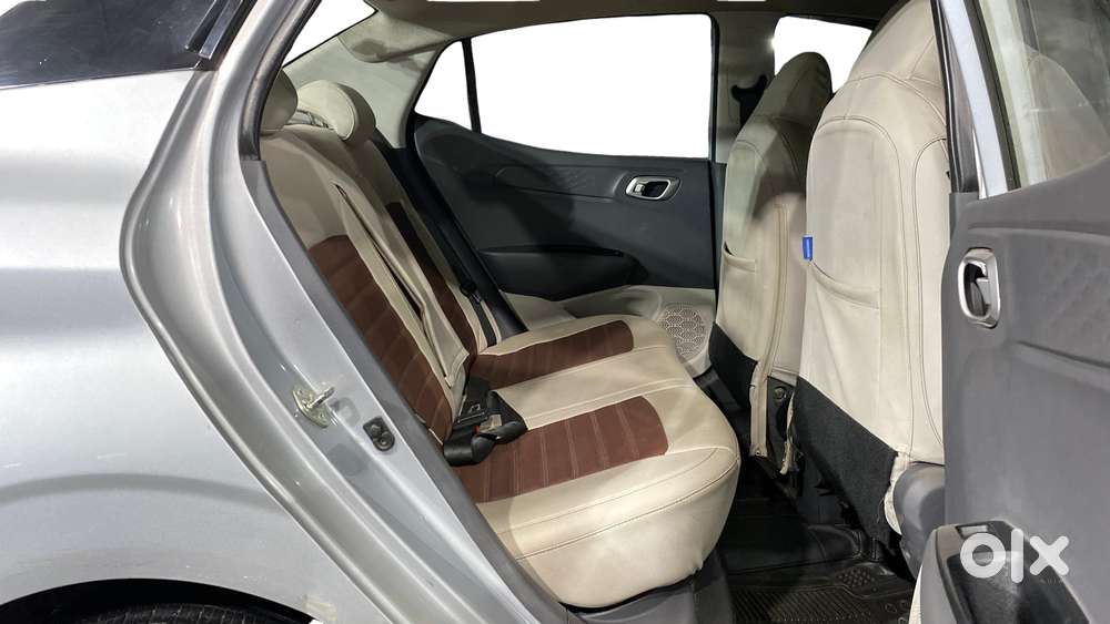 Hyundai Aura Sx (o) Manual, 2023, Petrol