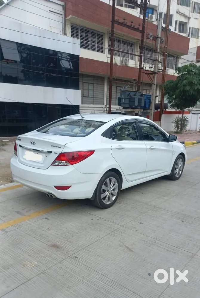 Hyundai Verna 1.6 Crdi 2013