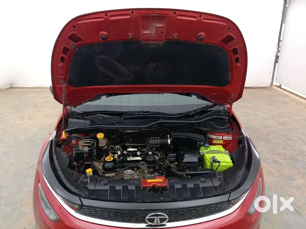 Tata Altroz Xz, 2020, Petrol