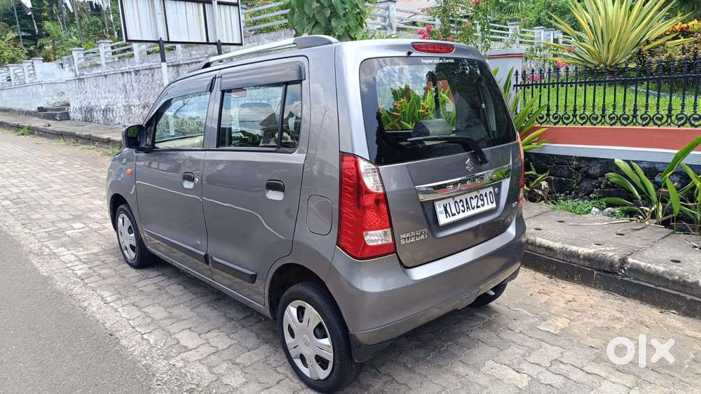 Maruti Suzuki Wagon R Vxi, 2018, Petrol