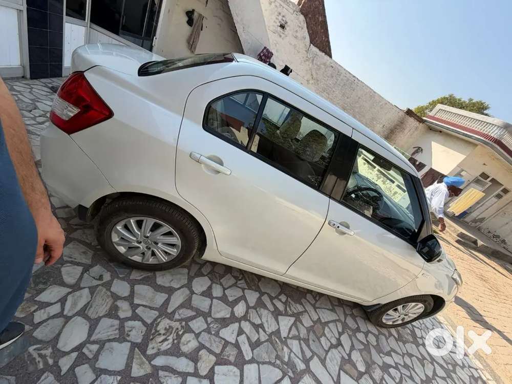 Maruti Suzuki Dzire 2015 Diesel 92000 Km Driven
