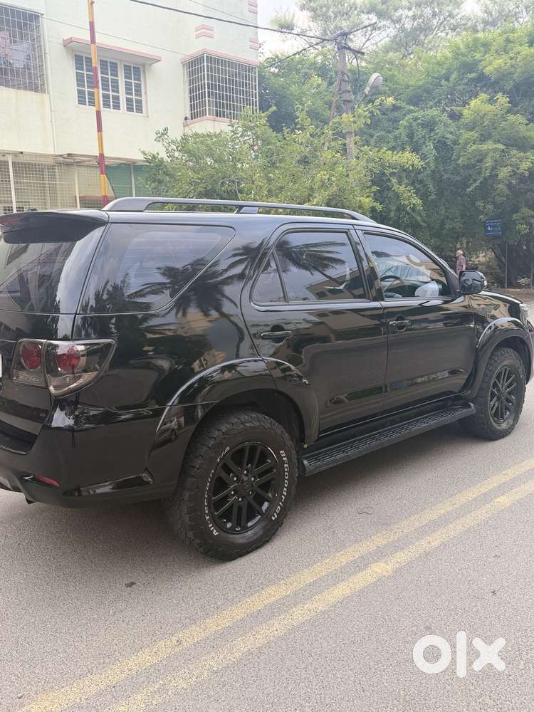 Toyota Fortuner 3.0 4x4 Manual, 2013, Diesel
