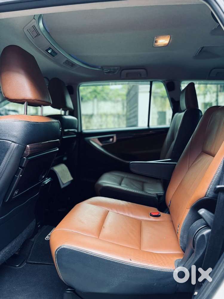 Toyota Innova Crysta 2.8 Zx At, 2018, Diesel
