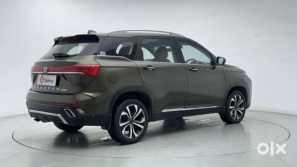 Mg Hector Plus Savvy Pro 1.5 Turbo Petrol Cvt 6 Str, 2023, Petrol