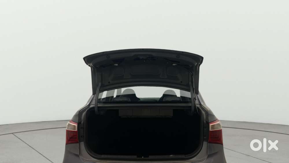 Hyundai Xcent 1.2 Vtvt Sx, 2017, Petrol