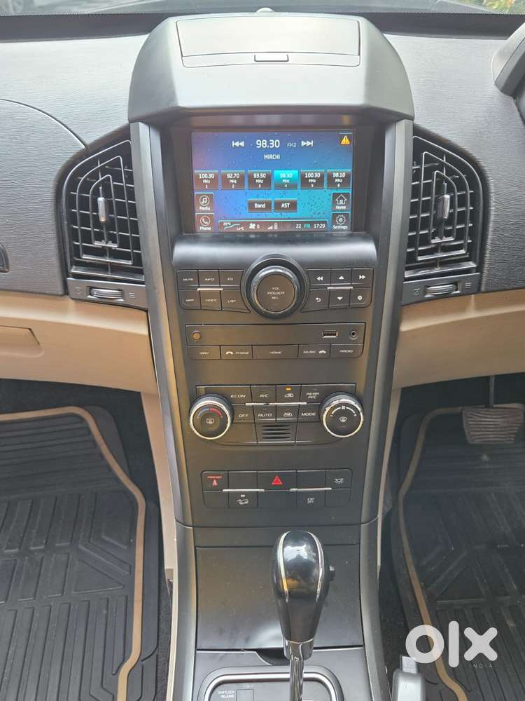 Mahindra Xuv500 At W6 2wd, 2016, Diesel