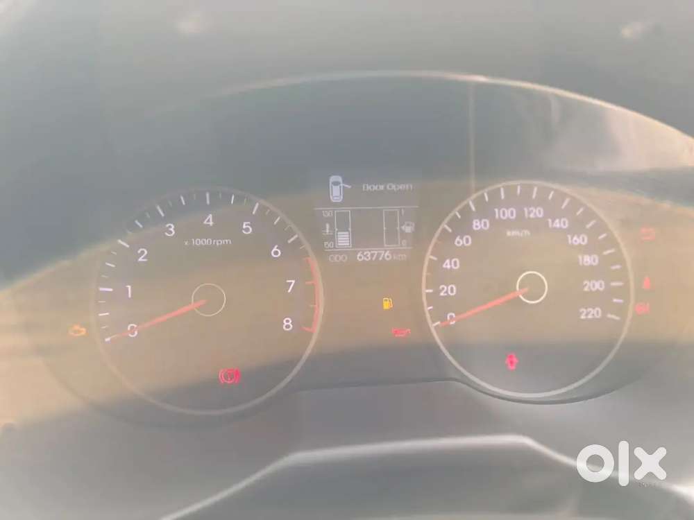 Hyundai I20 1.2 Asta 2013 September Model Top Variant Lady Driven Car.