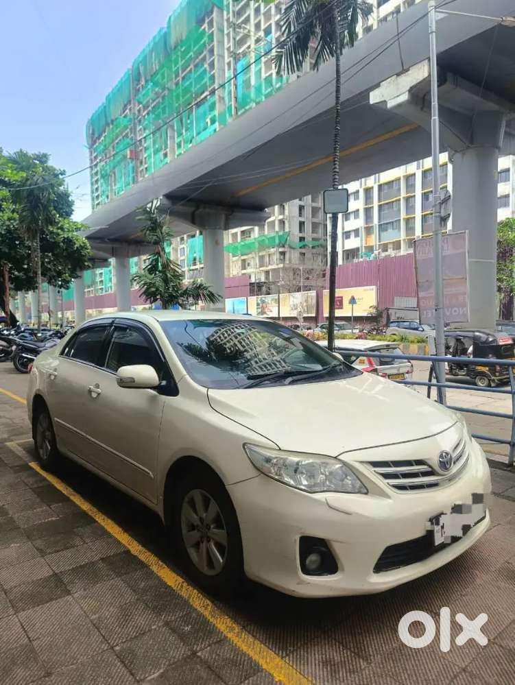 Toyota Corolla Altis Push Button Start Top End