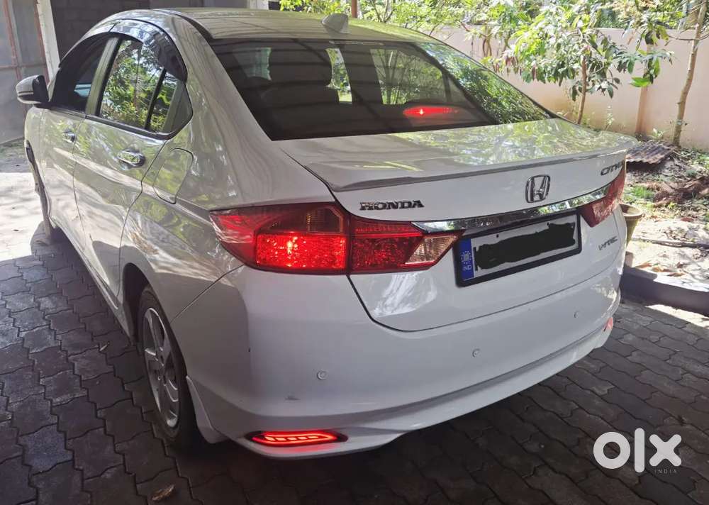 Honda City 2015 Petrol Full Option- Very Well Maintained- Vxo