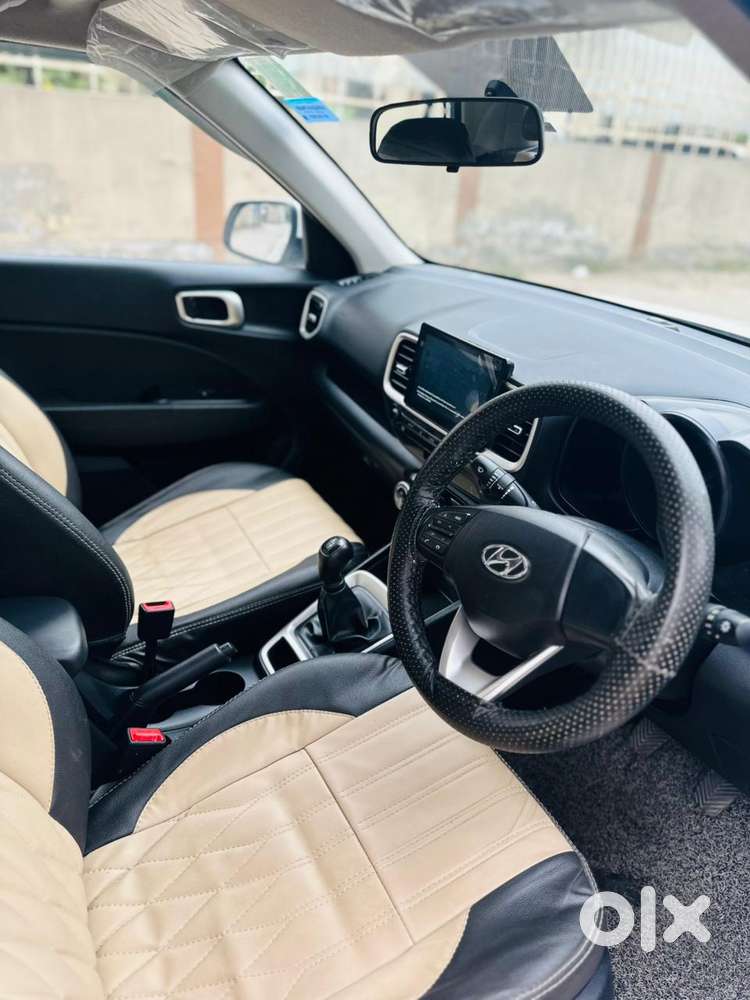 Hyundai Venue 1.2 S Plus, 2021, Petrol