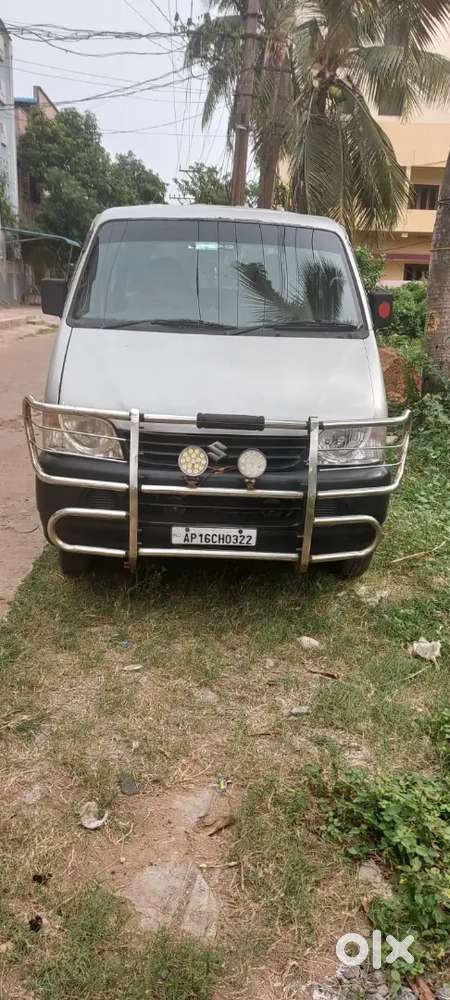 Maruti Suzuki Eeco 2013