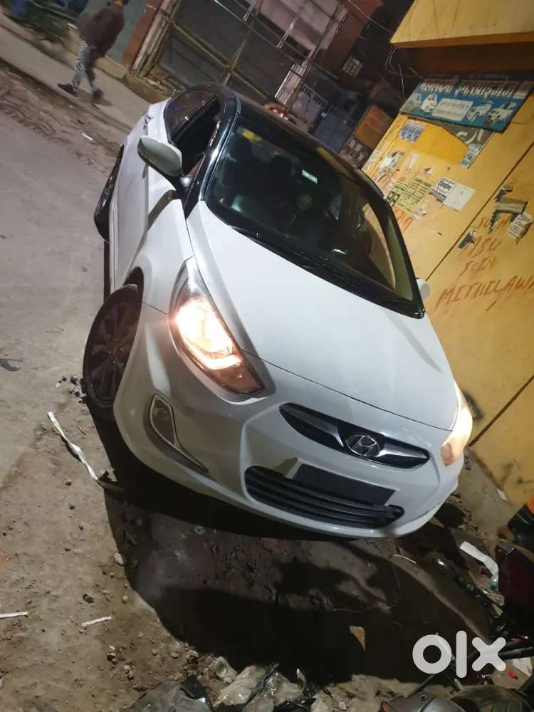 Hyundai Verna 2014 Petrol Well Maintained