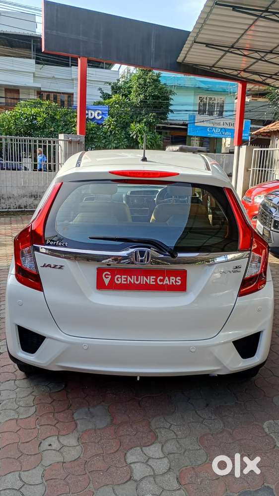 Honda Jazz V Mt Privilege, 2019, Petrol