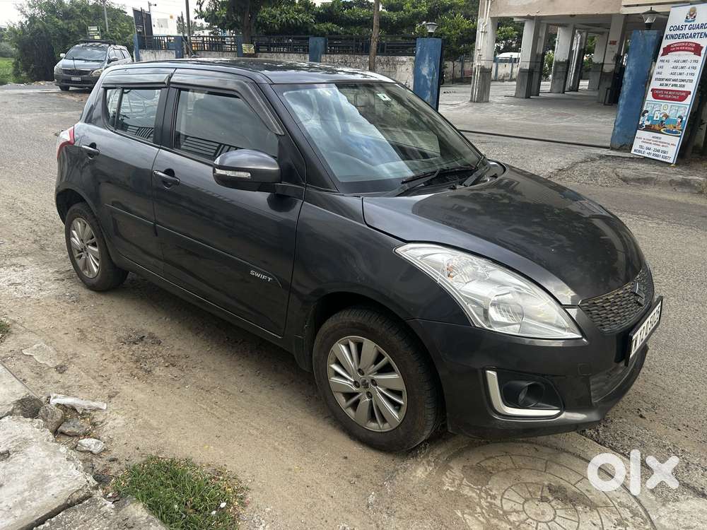 Maruti Suzuki Swift Vvt Zxi, 2016, Petrol