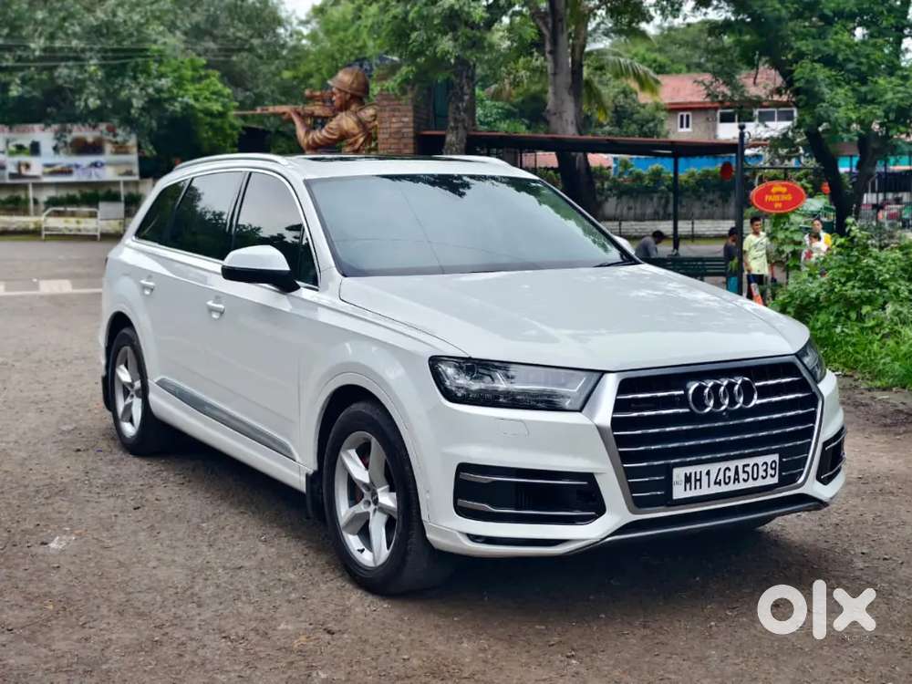 Excellent Condition Audi Q7 Diesel 2017 Top Model At 1999000 Only