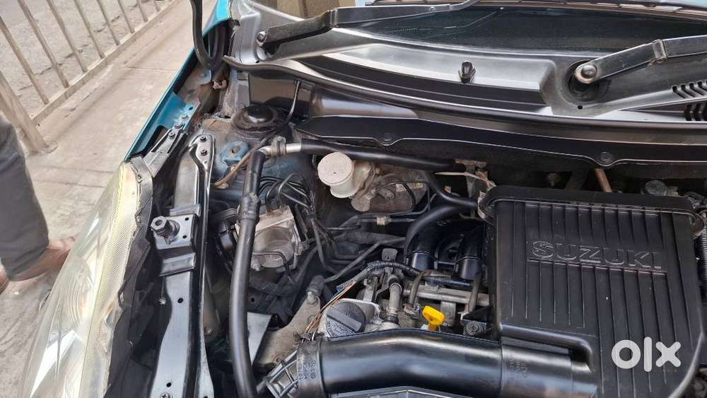 Maruti Suzuki Swift Dzire 1.2 Zxi Bsiv, 2013, Petrol