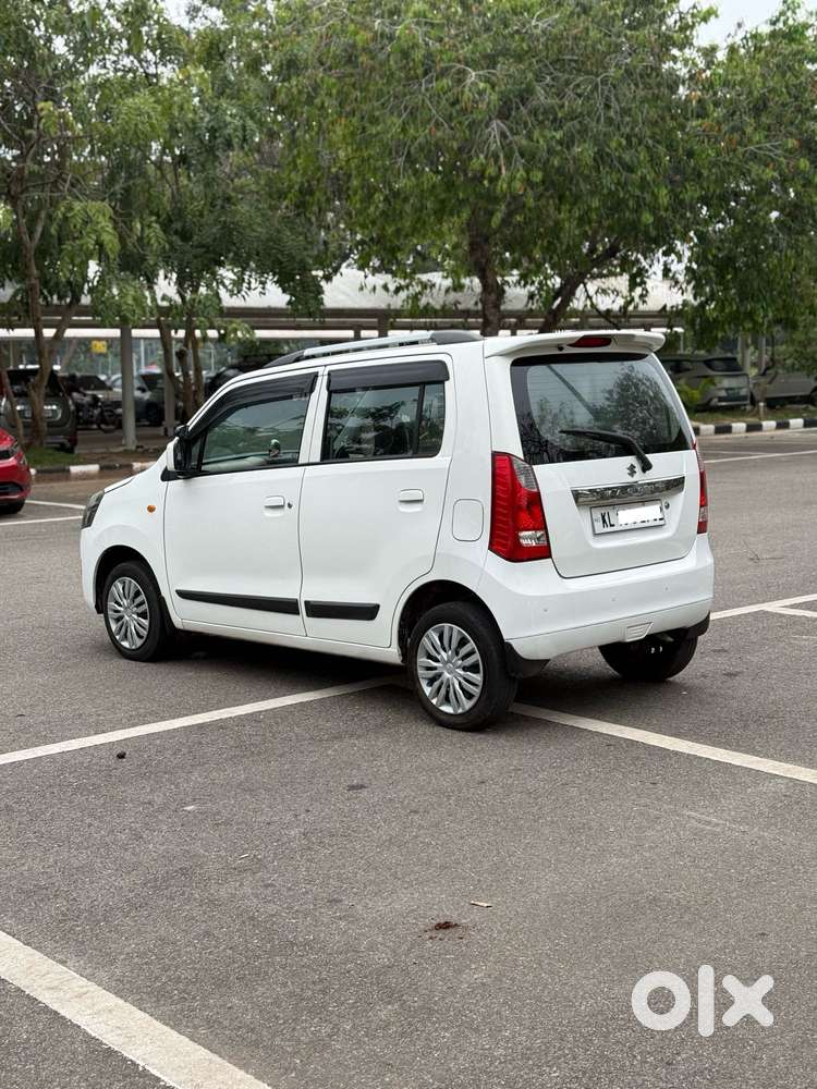 Maruti Suzuki Wagon R Vxi, 2018, Petrol