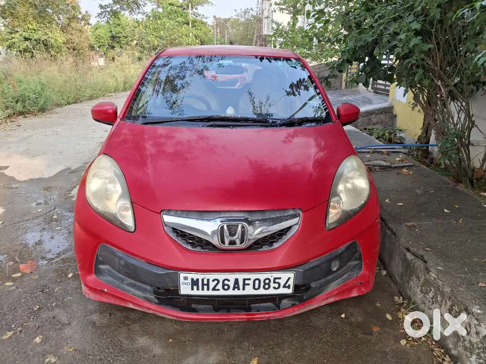 Honda Brio 2012 Petrol Well Maintained