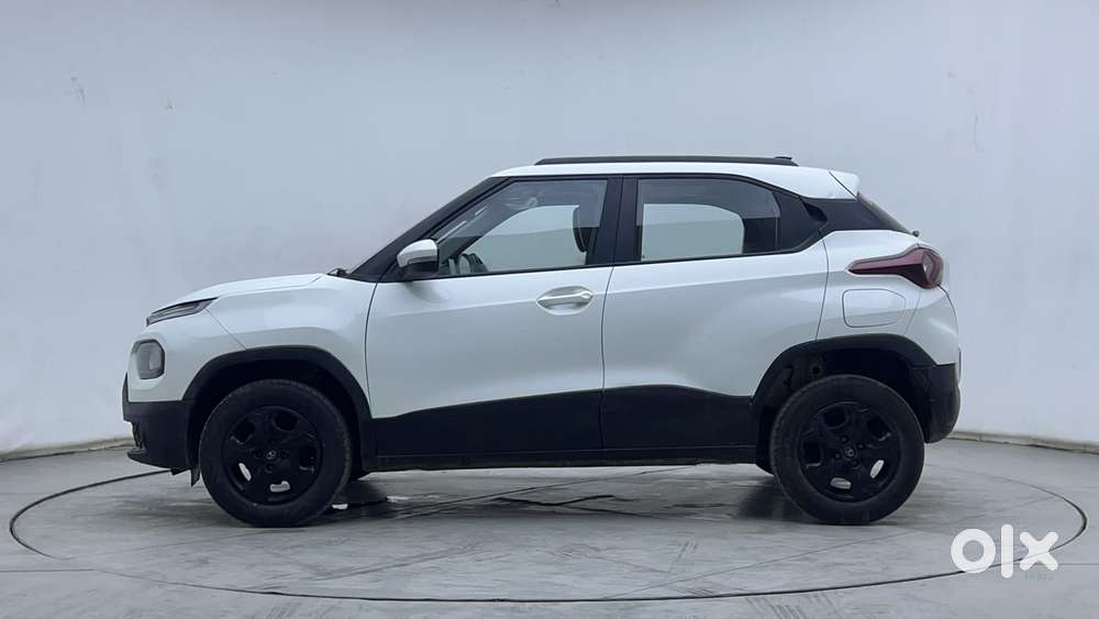Tata Punch Accomplished Mt Sunroof, 2024, Petrol