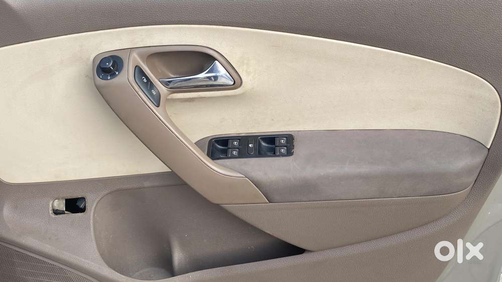 Skoda Rapid 2013-2016 1.6 Mpi At Elegance, 2012, Petrol