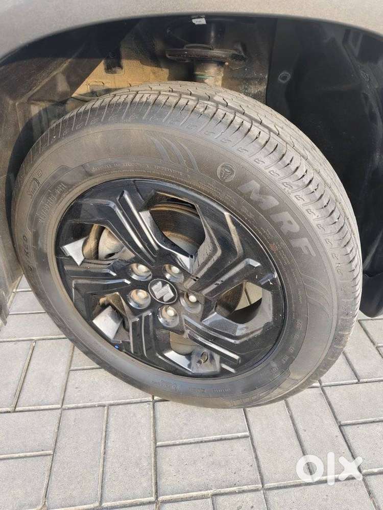 Maruti Suzuki Brezza 1.5 Zxi Smart Hybrid Dual Tone, 2023, Petrol