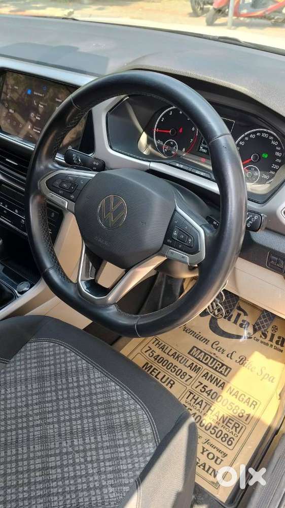 Volkswagen Taigun 1.0 Tsi Highline At, 2023, Petrol