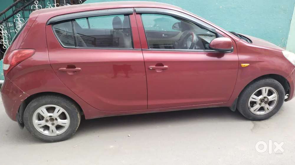 Hyundai I20 2010 Petrol 100000+ Km Driven