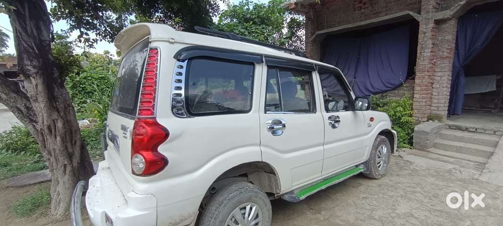 Mahindra Scorpio Diesel Automatic 2013 Car