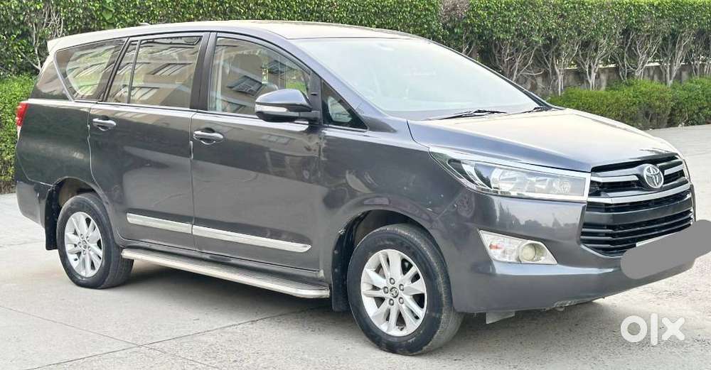 Toyota Innova Crysta 2.4 Gx Mt, 2017, Diesel