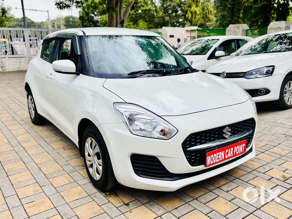 Maruti Suzuki Swift Vxi Glory Limited Edition, 2024, Petrol