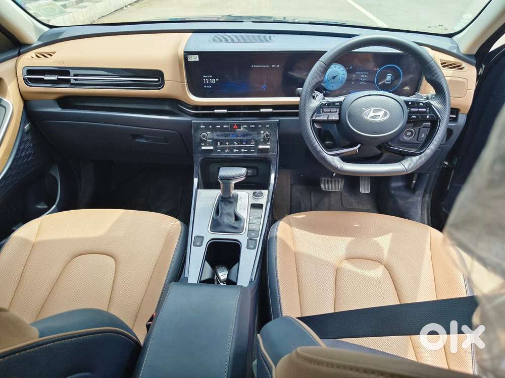 Hyundai Alcazar Signature 1.5 Petrol Dct 6str, 2025, Petrol