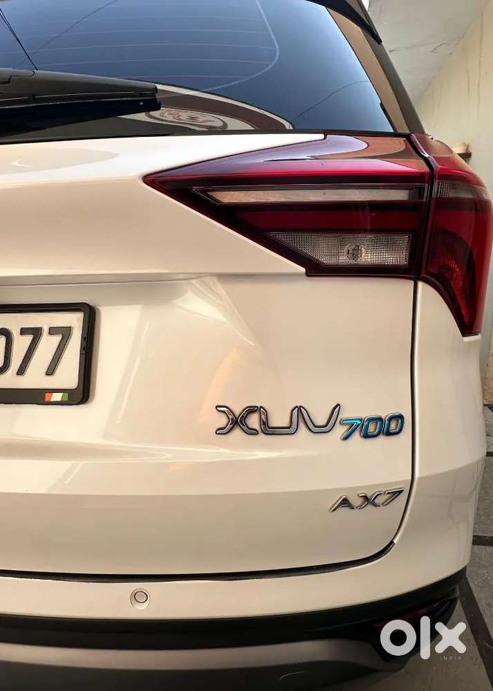 Mahindra Xuv700 2024 Diesel Well Maintained