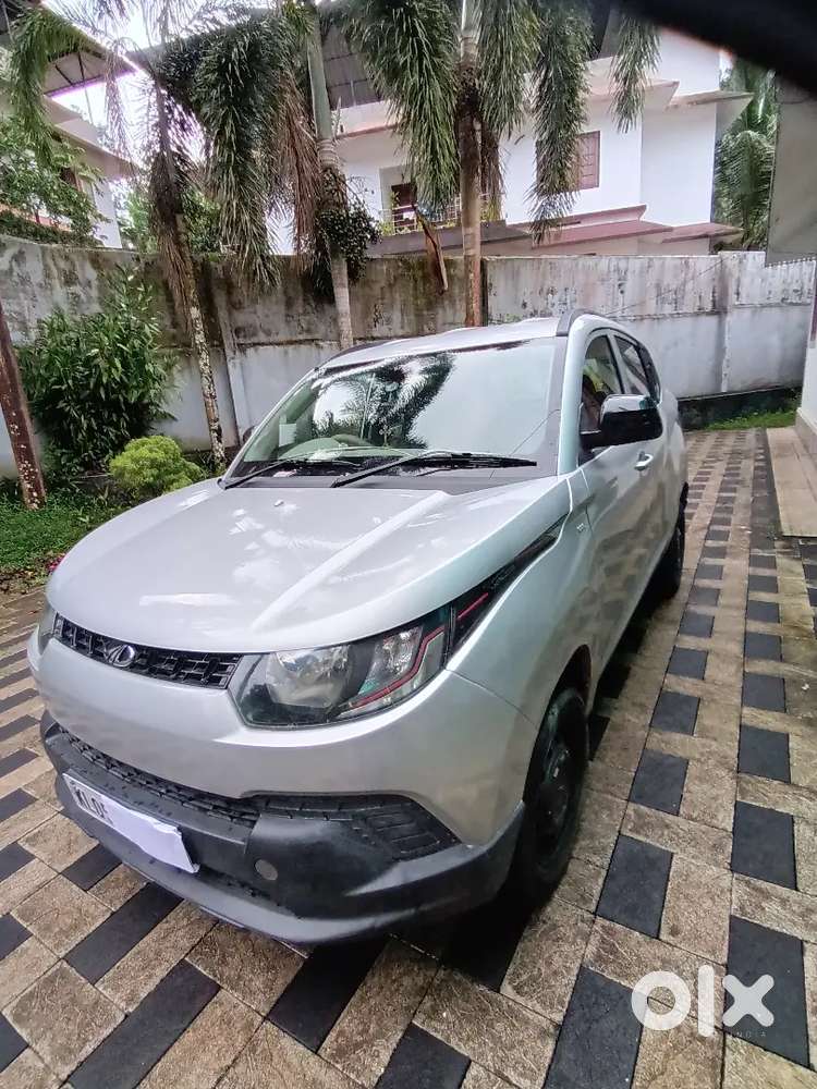 Mahindra Kuv100 Nxt Petrol 2017