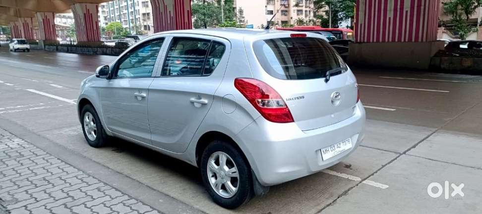 Hyundai I20 1.4 Asta (at), 2011, Petrol