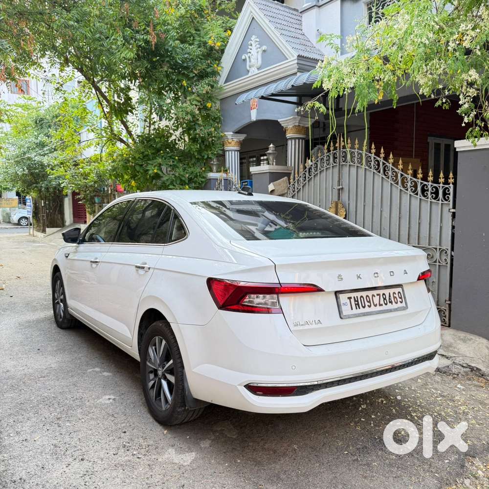 Skoda Slavia Petrol 2022