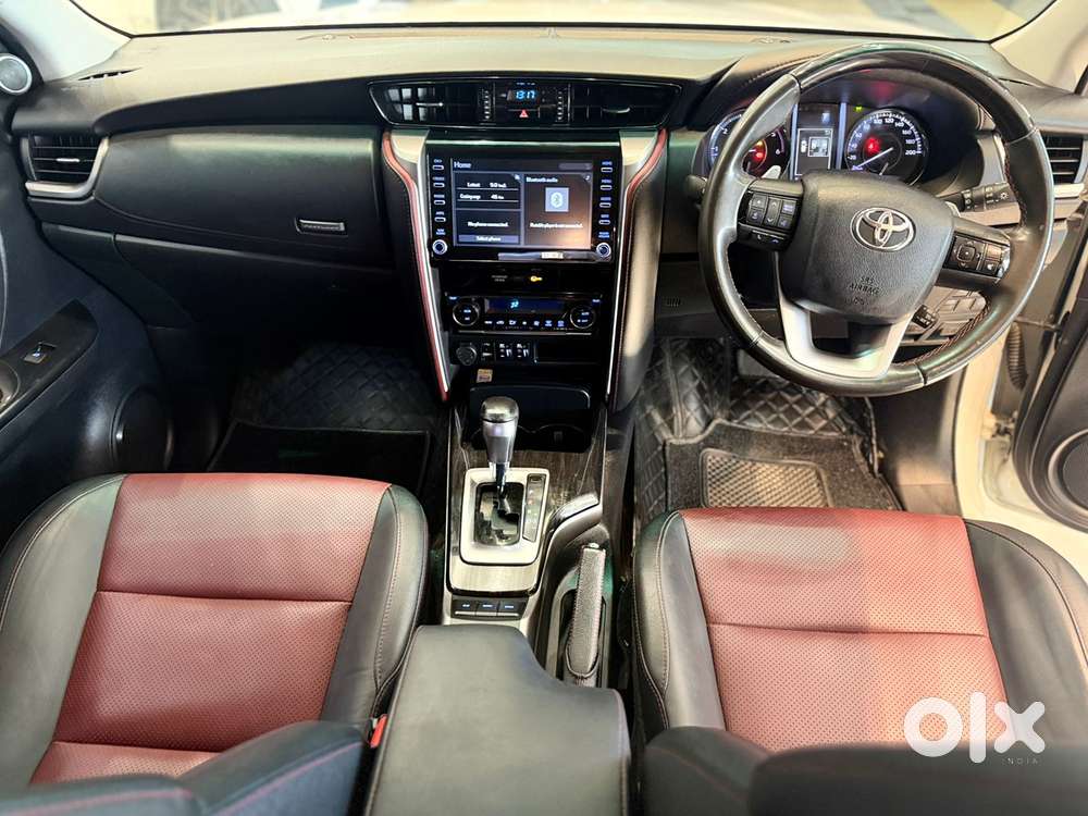 Toyota Fortuner Legender, 2023, Diesel