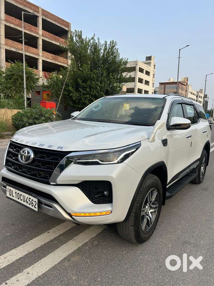 Toyota Fortuner 4x2 At 2.8 Diesel, 2022, Diesel