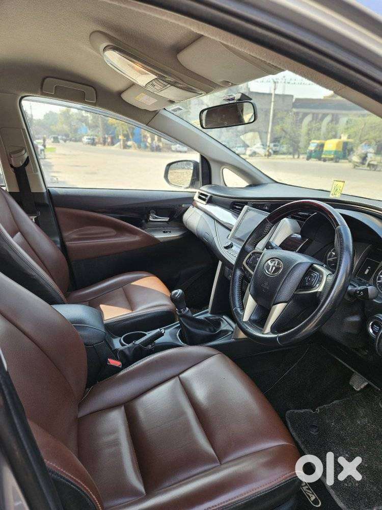 Toyota Innova Crysta 2.4 V, 2018, Diesel