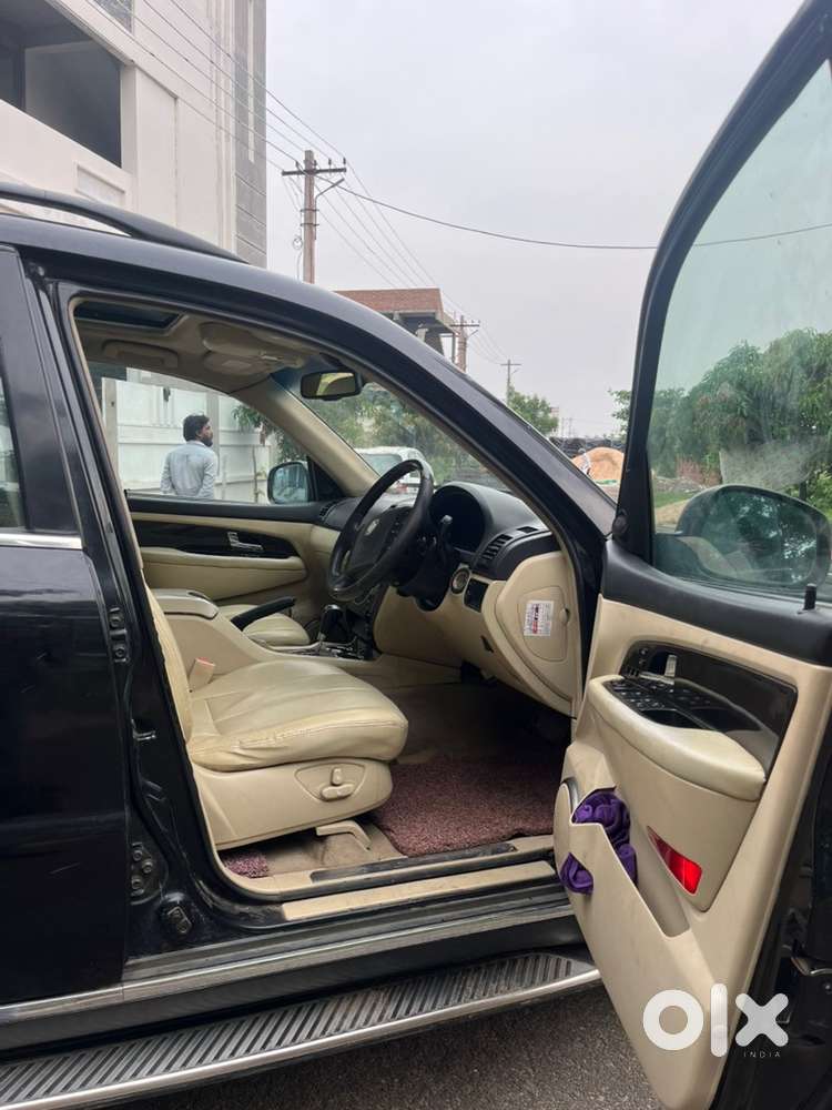 Mahindra Rexton Rx7