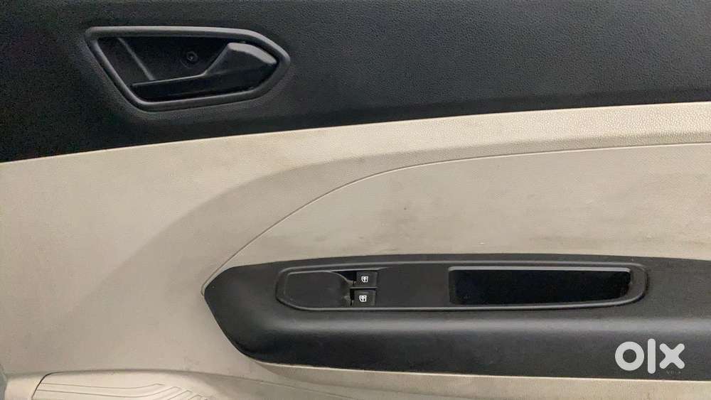 Renault Triber Rxl, 2021, Petrol