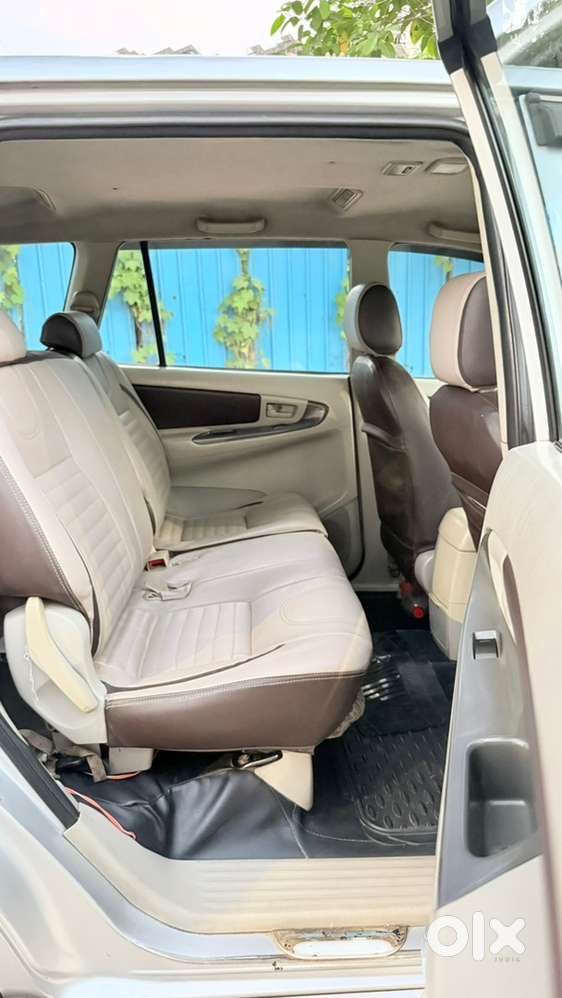 Toyota Innova Diesel 2015