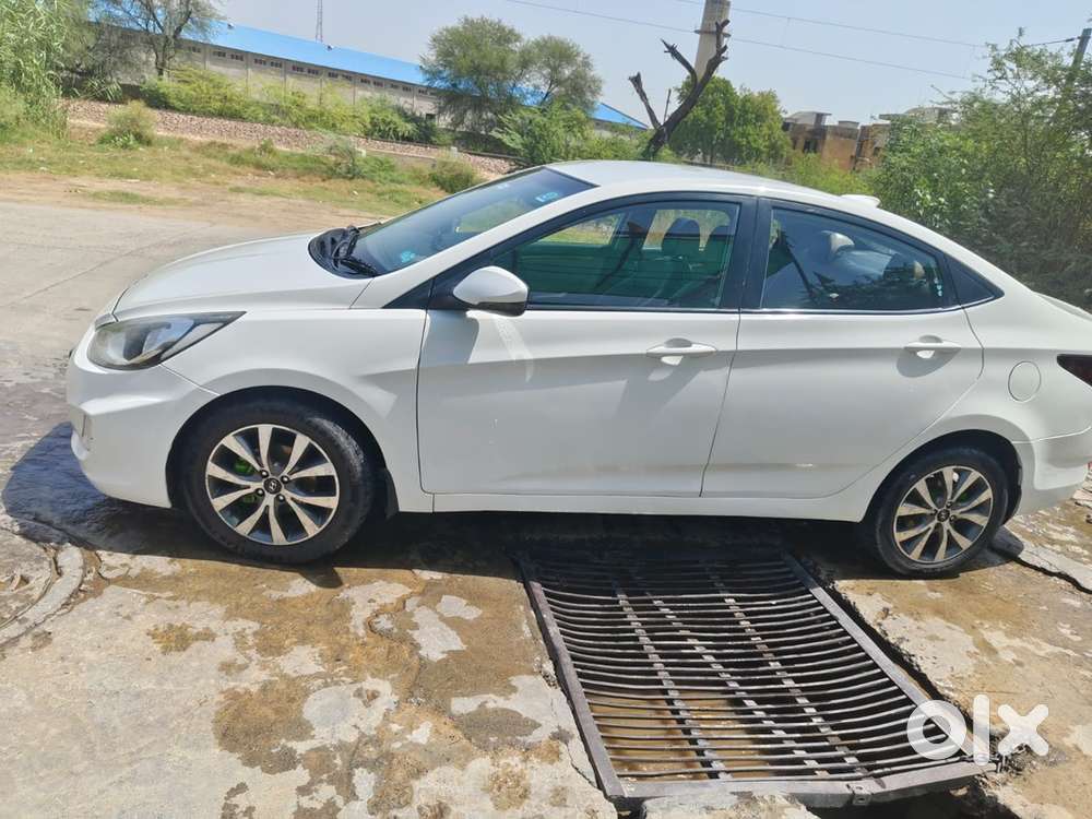 Hyundai Fluidic Verna 2014