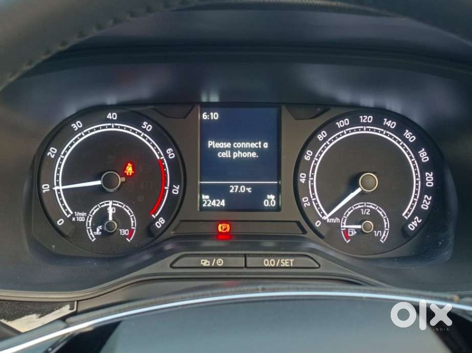 Skoda Kushaq 1.0 Tsi Style, 2022, Petrol