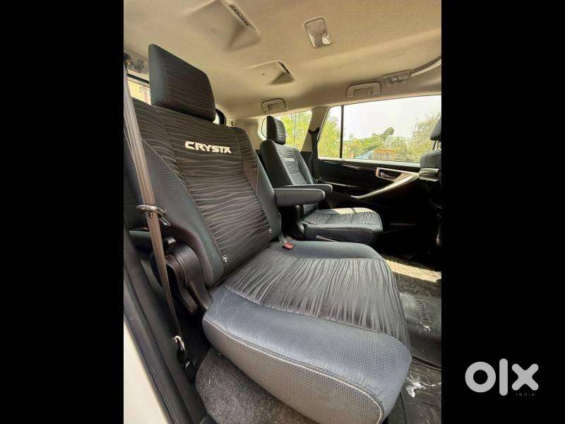 Toyota Innova Crysta 2.4 V 7 Str, 2023, Diesel