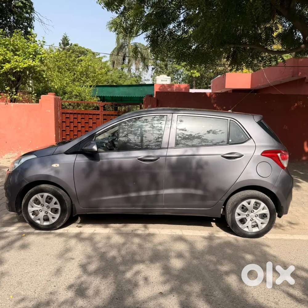 Hyundai Grand I10 2015 Petrol Well Maintained