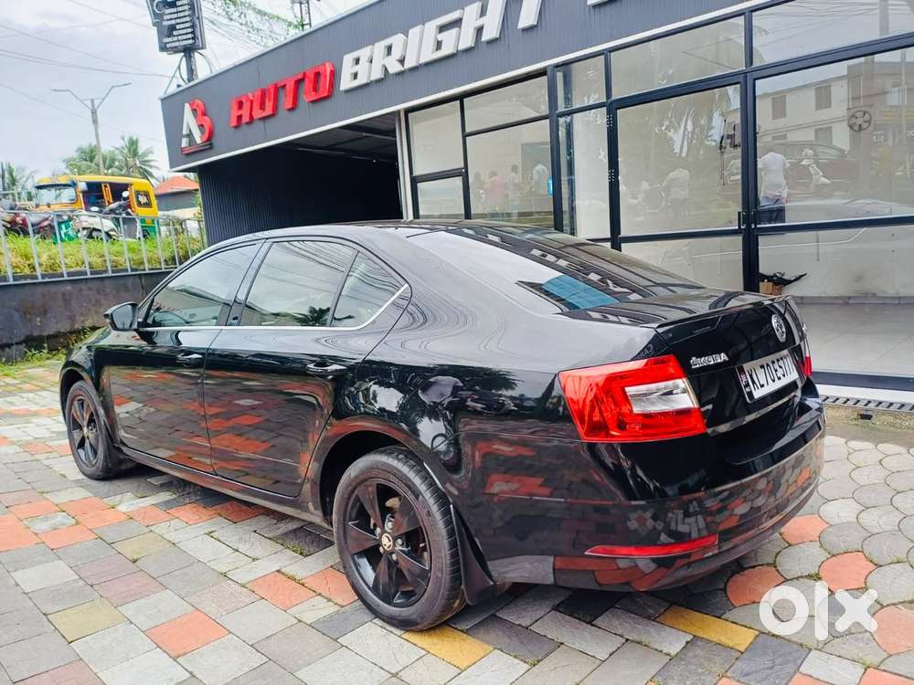 Skoda Octavia 1.8 Tsi At Style, 2019, Petrol